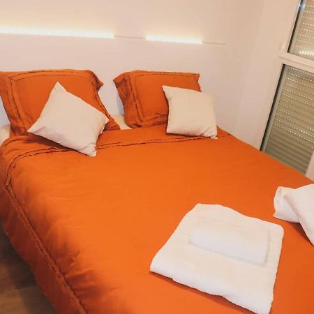 T3 Au Centre Ville Avec Balcon, Parking Gratuit Quimper Kültér fotó