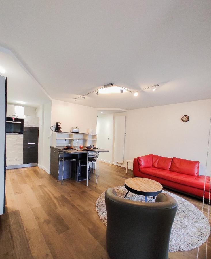 T3 Au Centre Ville Avec Balcon, Parking Gratuit Quimper Kültér fotó