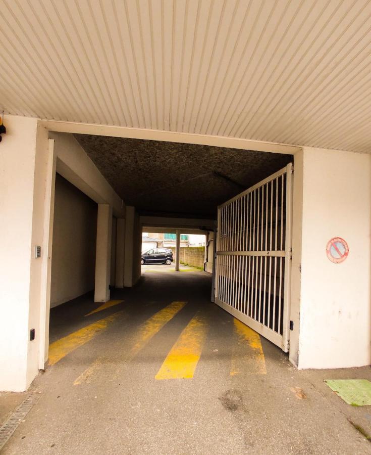 T3 Au Centre Ville Avec Balcon, Parking Gratuit Quimper Kültér fotó